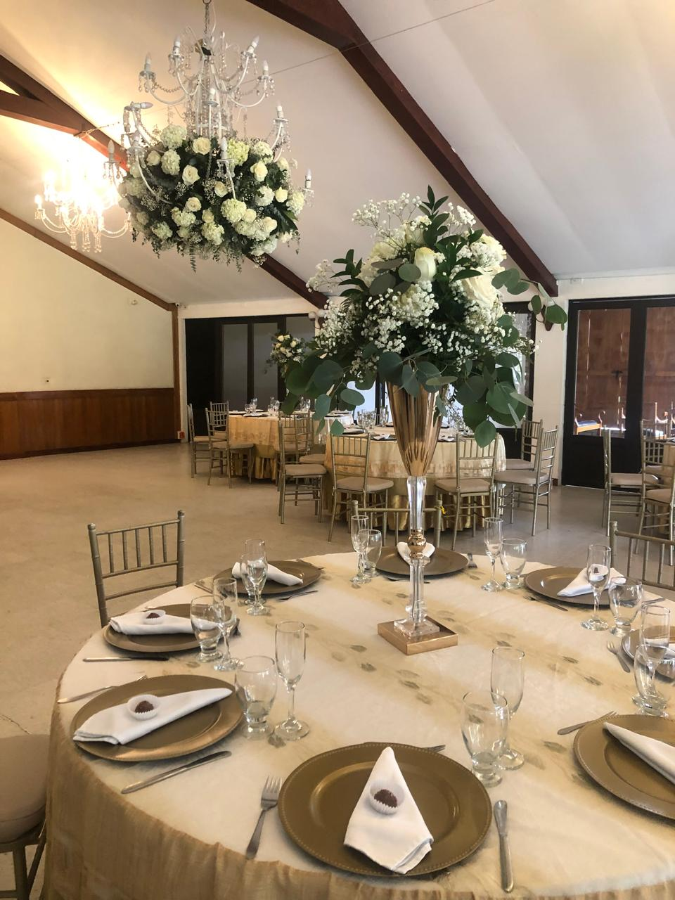 Arreglo floral de Blumen — colección Grados (Eventos especiales)